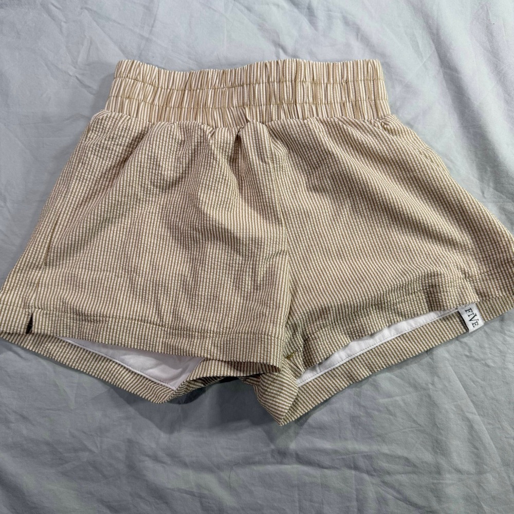 Five Dancewear Tan White Seersucker Striped Athletic Shorts Youth Large‎ YL